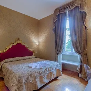 Hotel Domus Colosseo, Roma