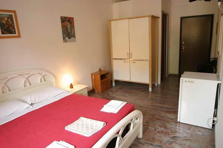 Vatican Rooms Guest House Roma